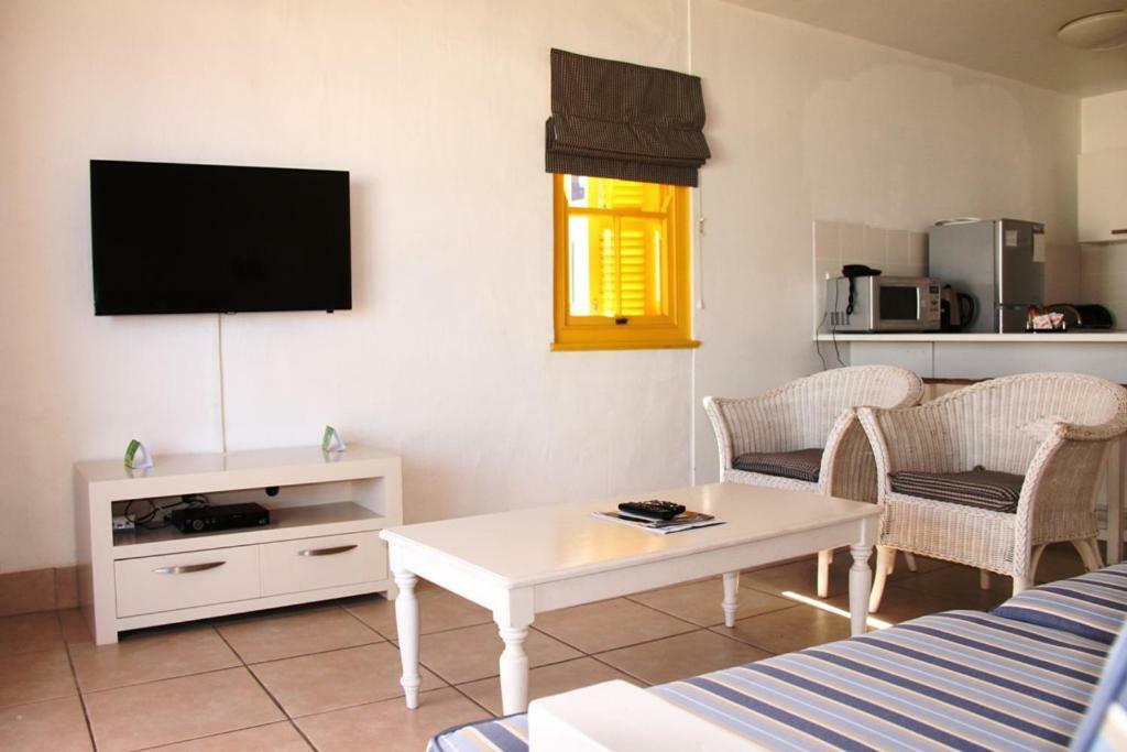 Ocean View Apartment Langebaan Exterior photo